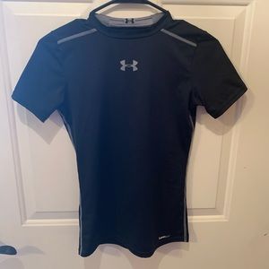 Black UA dri-fit t-shirt
